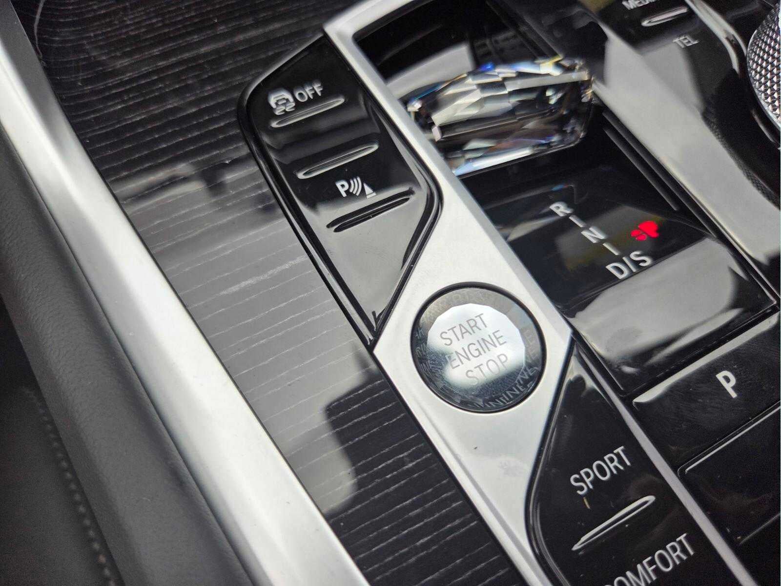 2027 BMW X6 xDrive40i xDrive40i