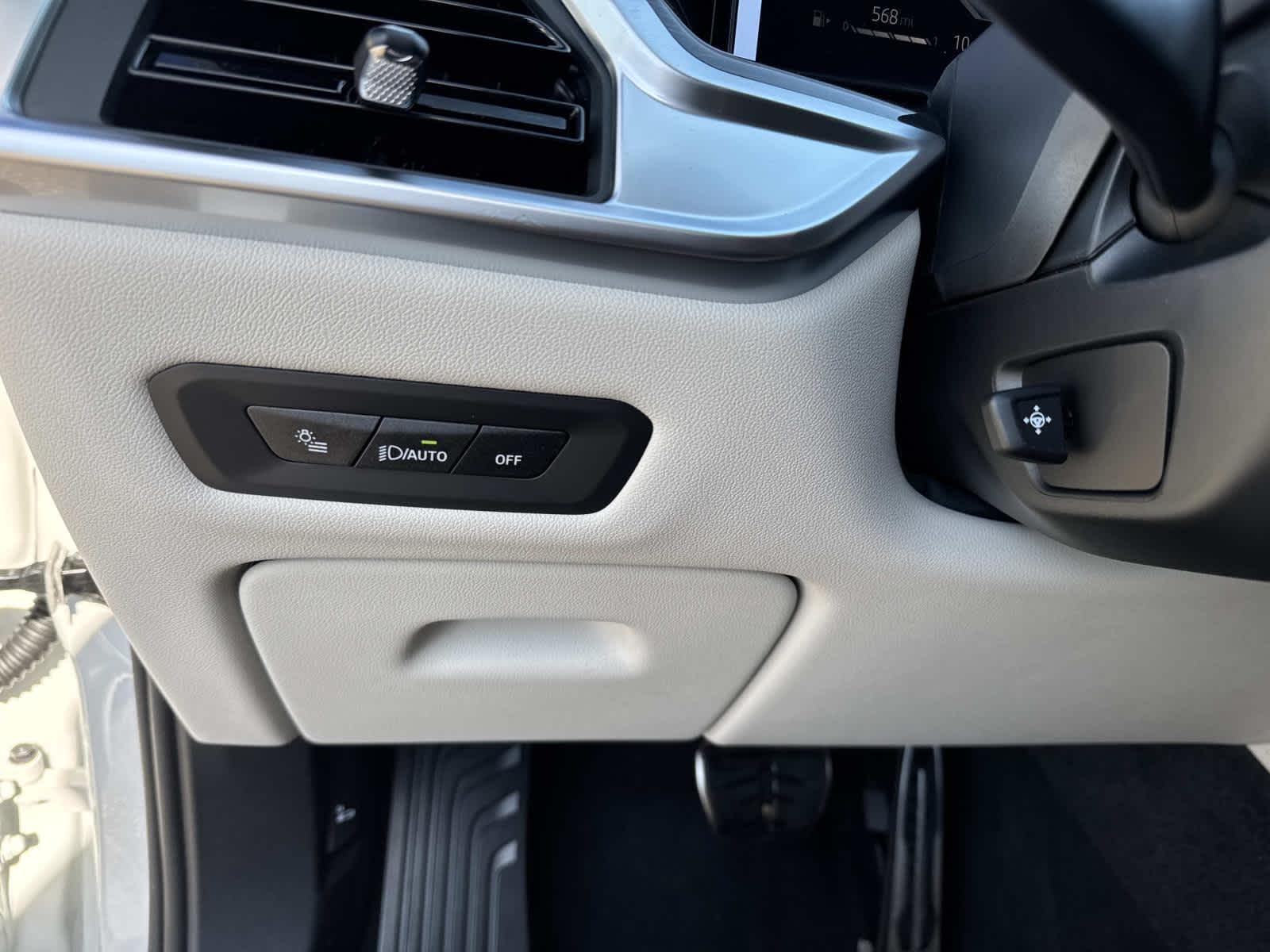 2026 BMW X6 xDrive40i xDrive40i