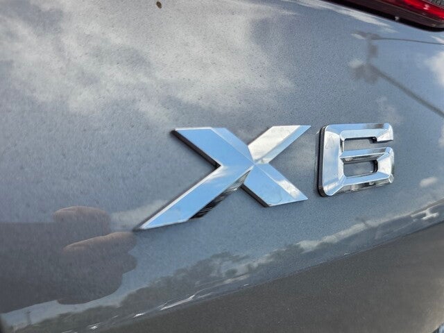 2026 BMW X6 xDrive40i xDrive40i