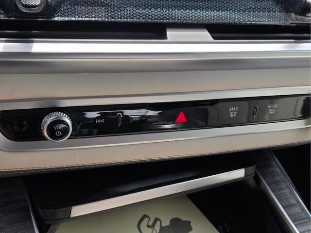 2026 BMW ALPINA XB7 ALPINA XB7