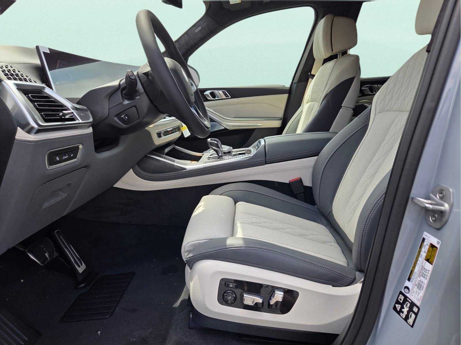 2026 BMW ALPINA XB7 ALPINA XB7