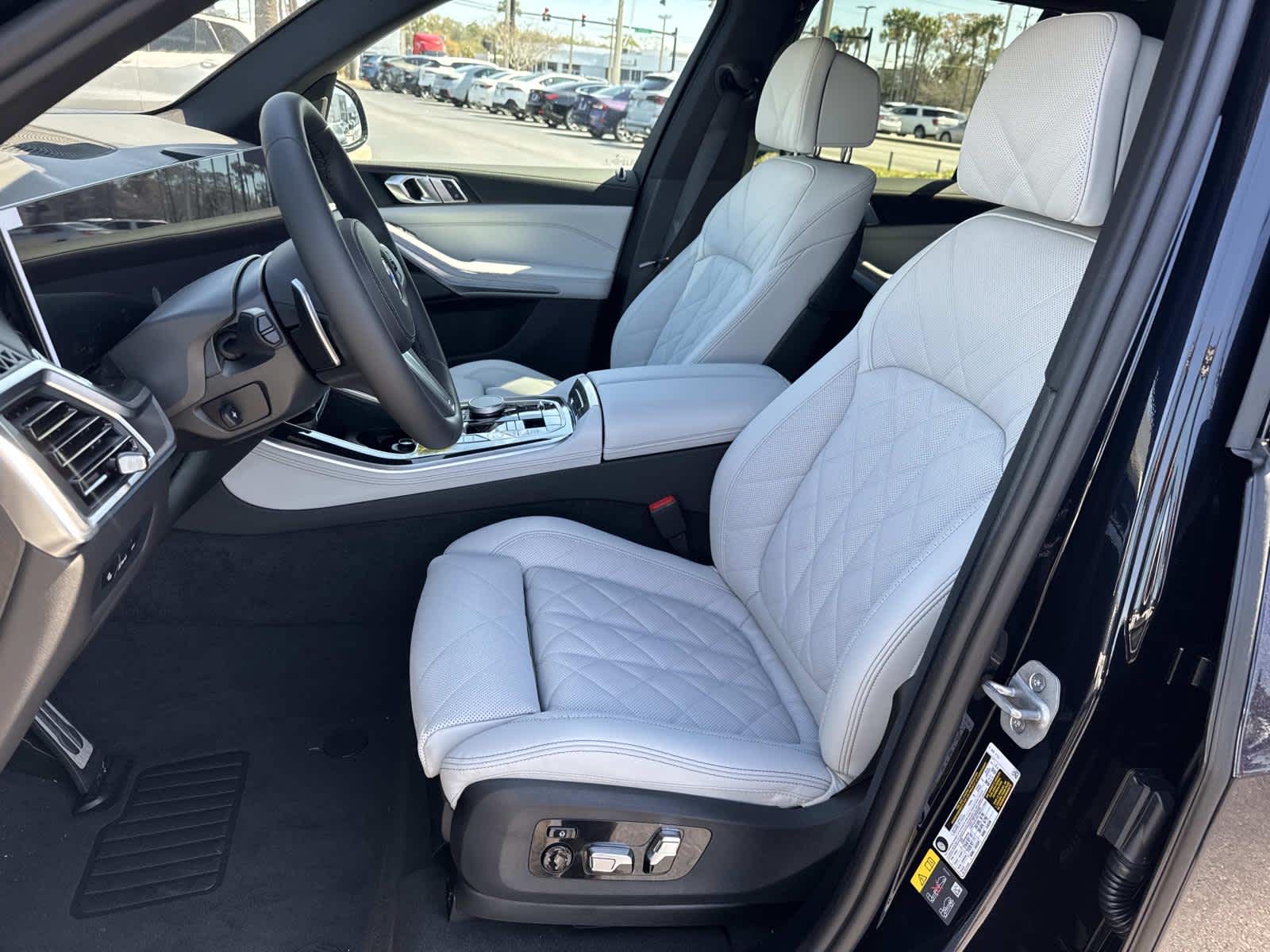 2026 BMW X5 xDrive50e xDrive50e