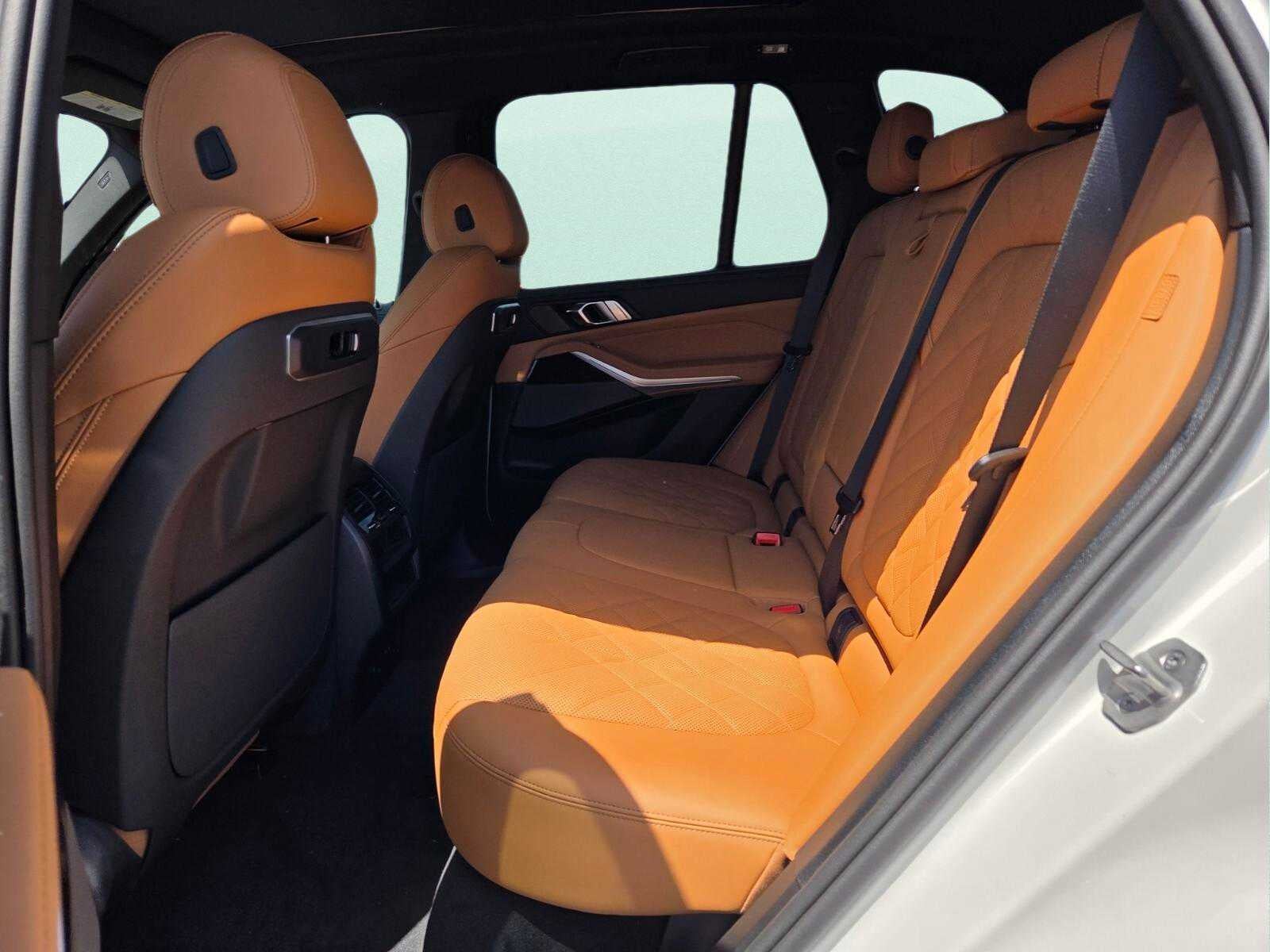 2026 BMW X5 xDrive50e xDrive50e