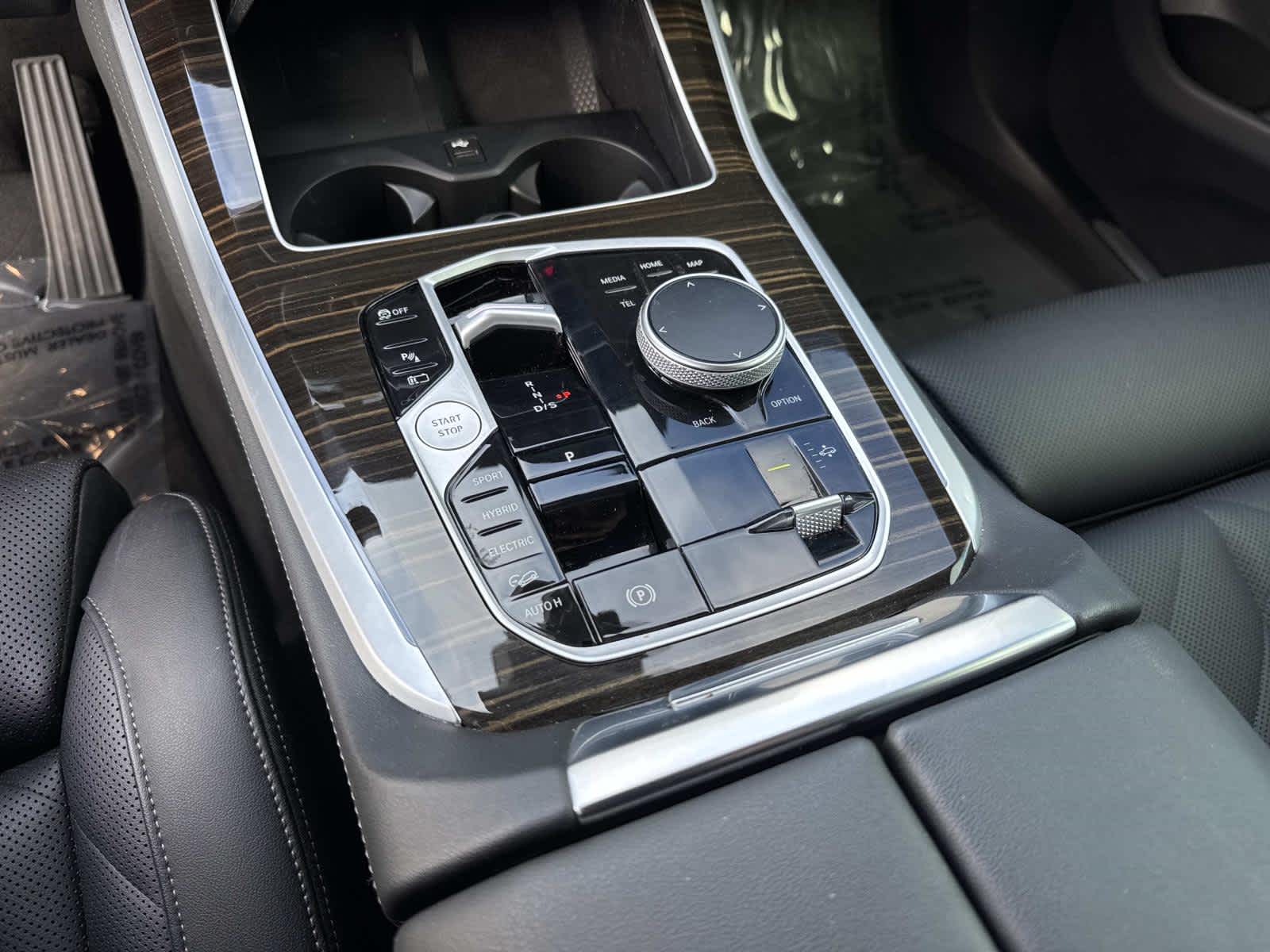 2025 BMW X5 xDrive50e xDrive50e