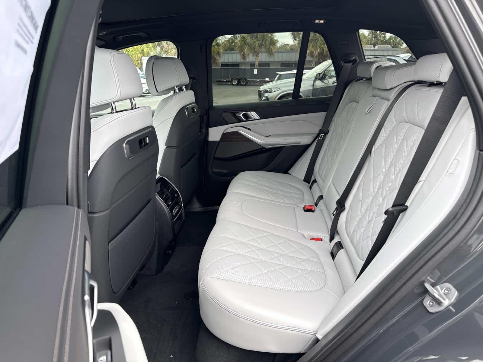 2026 BMW X5 xDrive50e xDrive50e