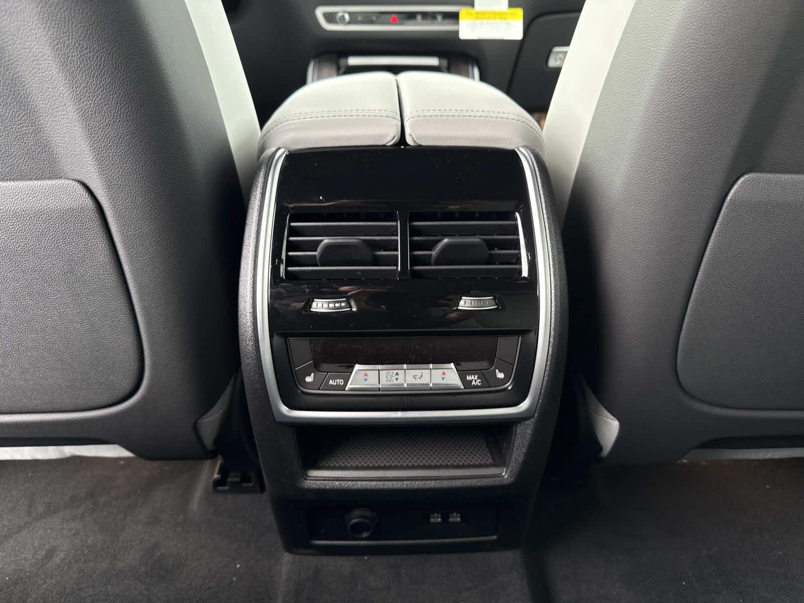 2026 BMW X5 xDrive50e xDrive50e