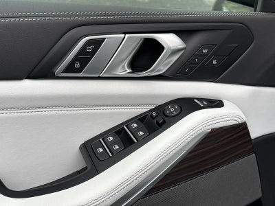 2026 BMW X5 xDrive50e xDrive50e