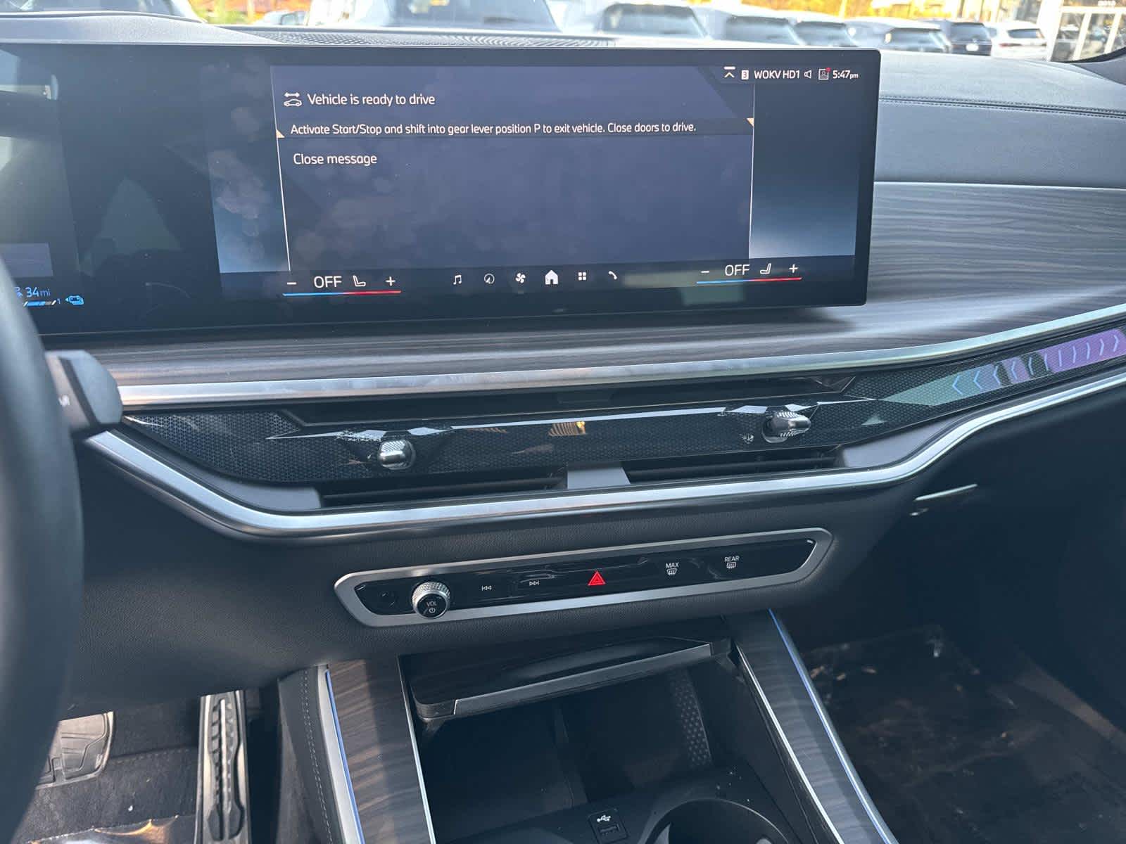 2026 BMW X5 xDrive50e xDrive50e