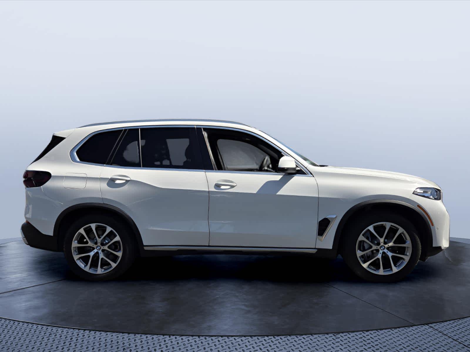 2026 BMW X5 xDrive50e xDrive50e