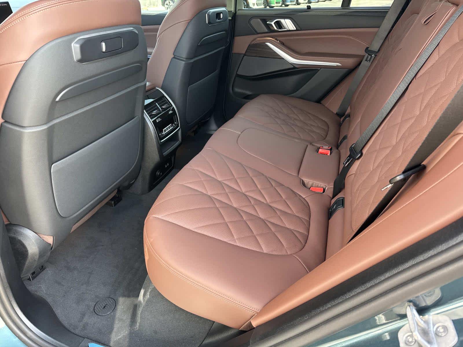 2026 BMW X5 xDrive50e xDrive50e