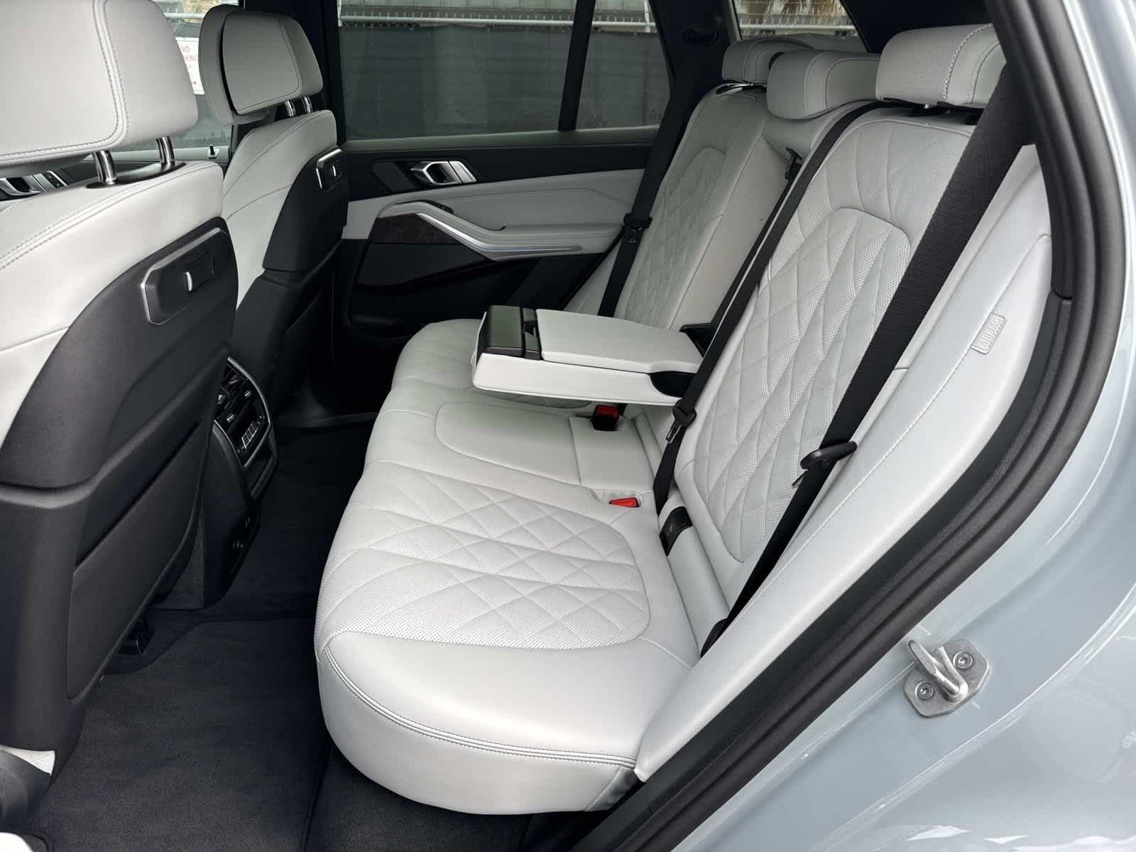 2026 BMW X5 xDrive50e xDrive50e