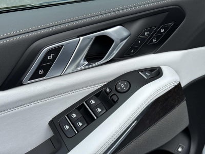 2026 BMW X5 xDrive50e xDrive50e