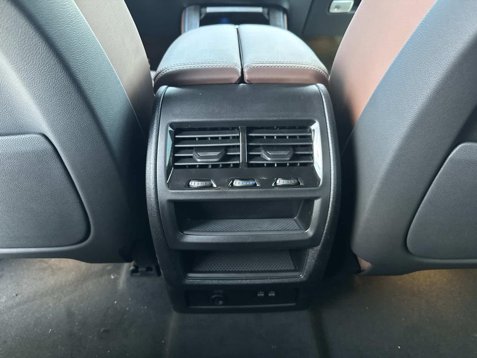 2026 BMW X5 xDrive50e xDrive50e