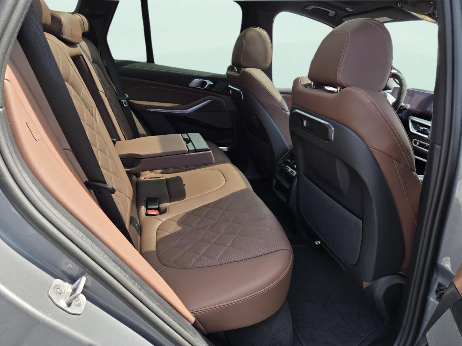 2025 BMW X5 xDrive50e xDrive50e
