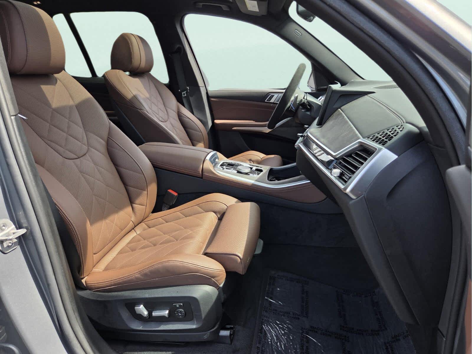 2025 BMW X5 xDrive50e xDrive50e