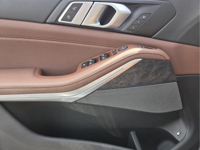 2025 BMW X5 xDrive50e xDrive50e