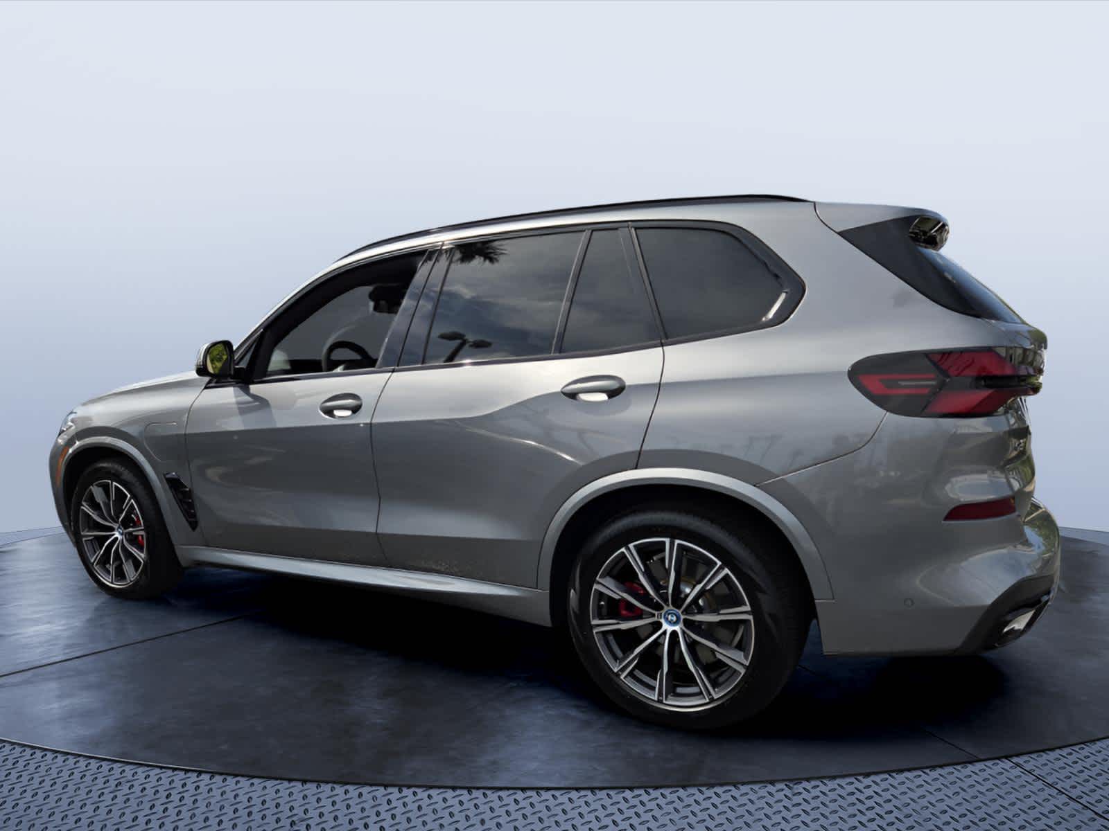 2025 BMW X5 xDrive50e xDrive50e