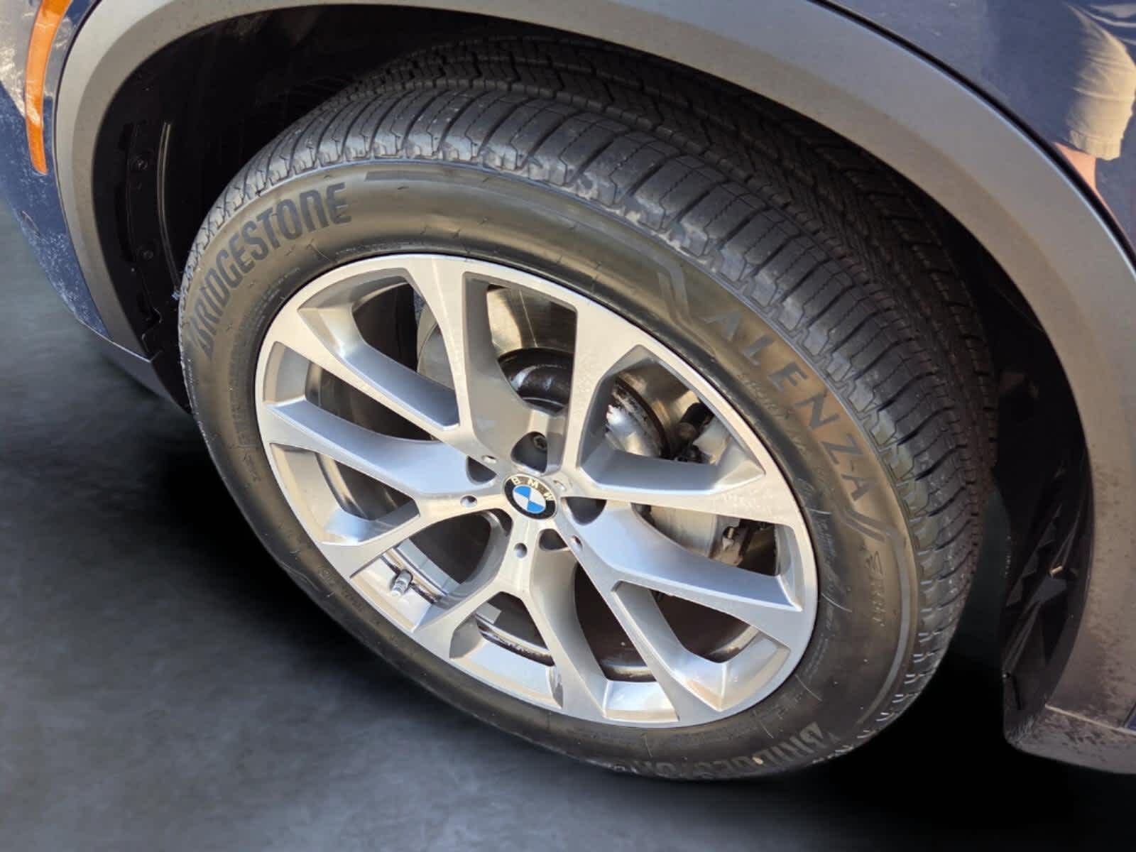 2023 BMW X5 xDrive40i xDrive40i