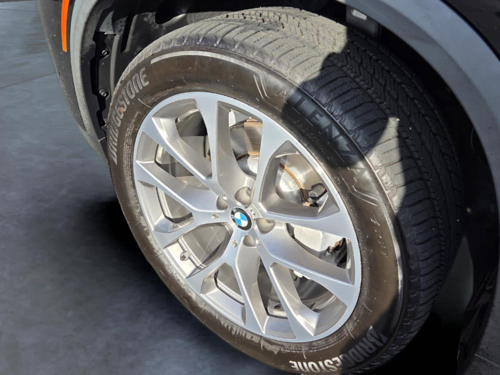 2022 BMW X5 xDrive40i xDrive40i