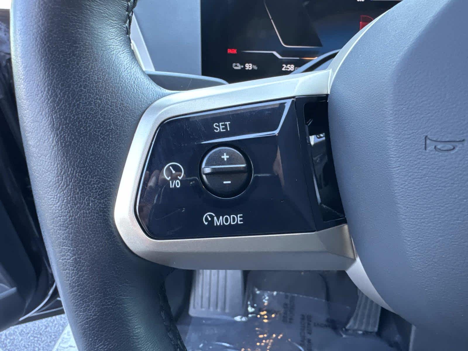 2025 BMW iX xDrive50