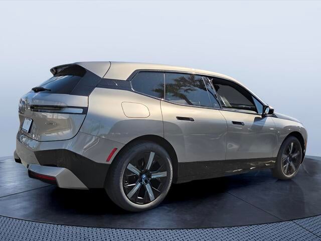 2023 BMW iX xDrive50 xDrive50