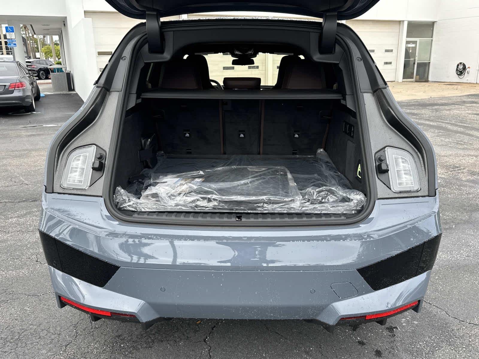 2025 BMW iX xDrive50