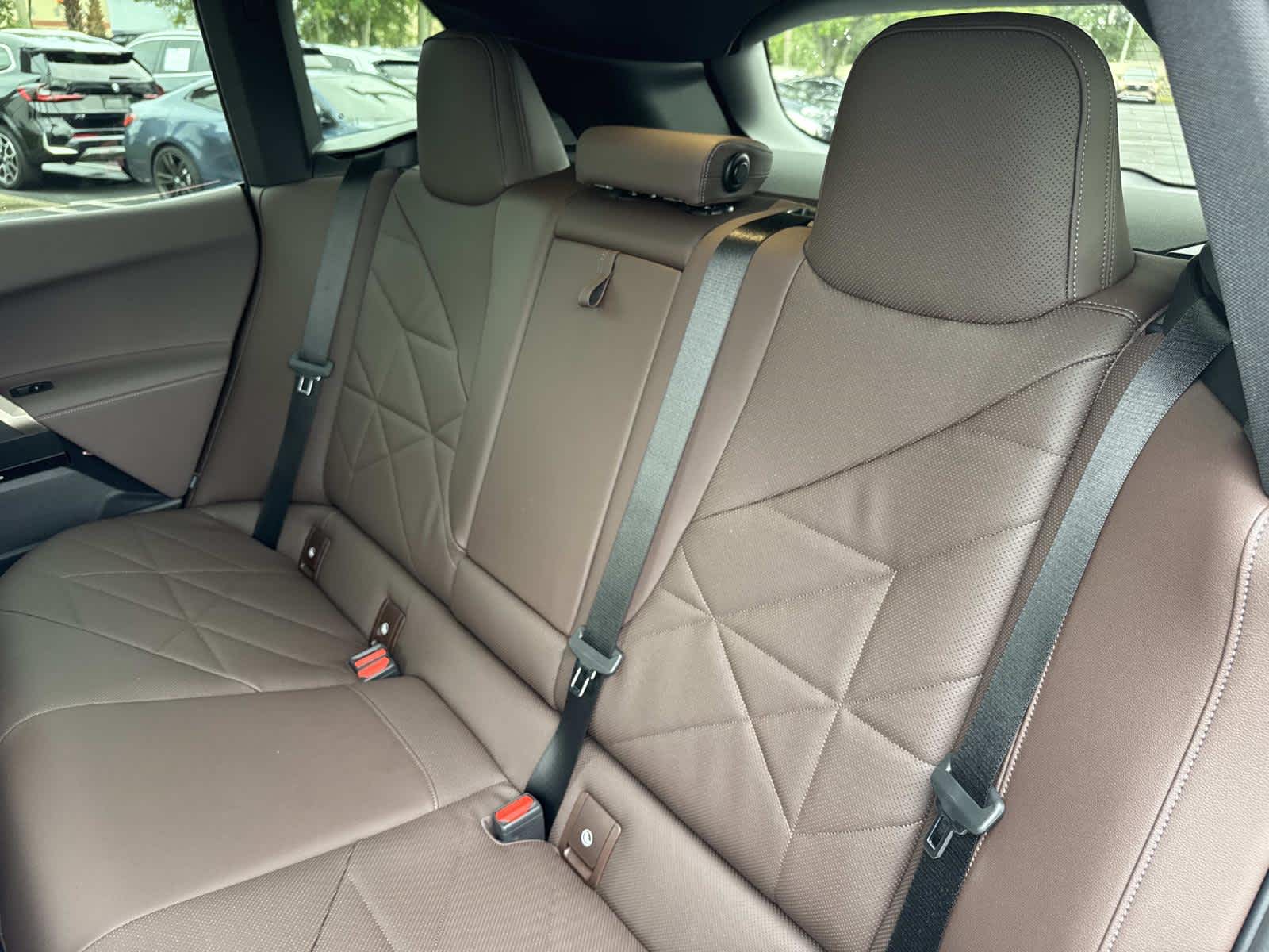 2025 BMW iX xDrive50