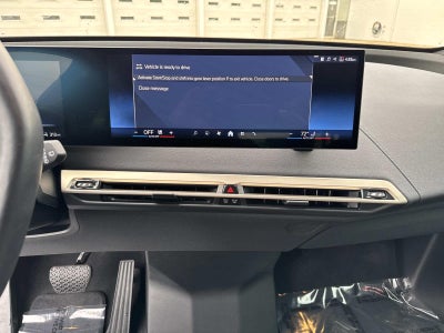 2025 BMW iX xDrive50