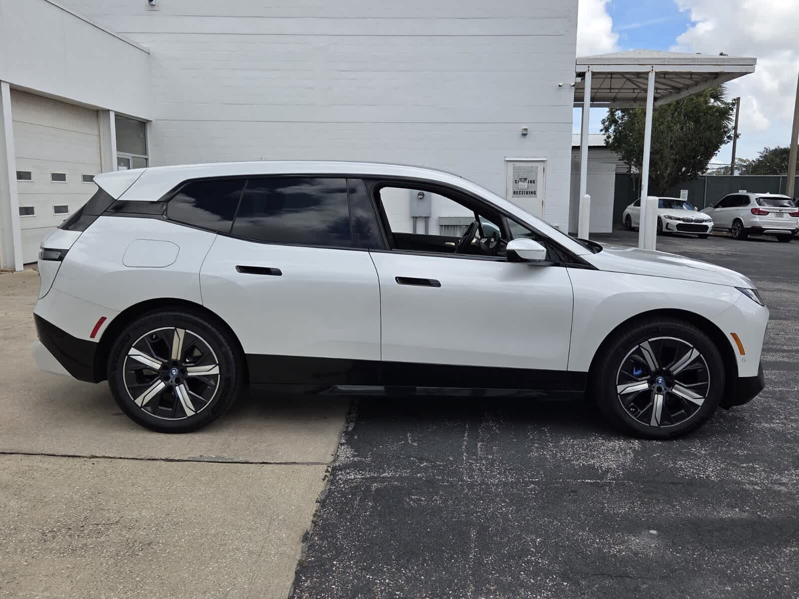 2024 BMW iX xDrive50 xDrive50