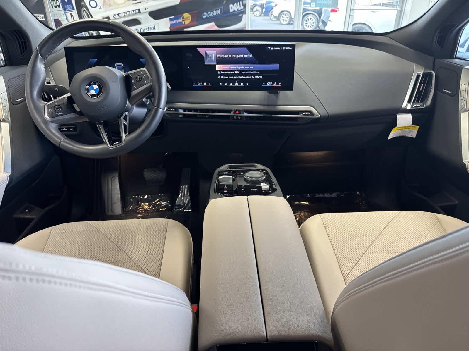 2025 BMW iX xDrive50