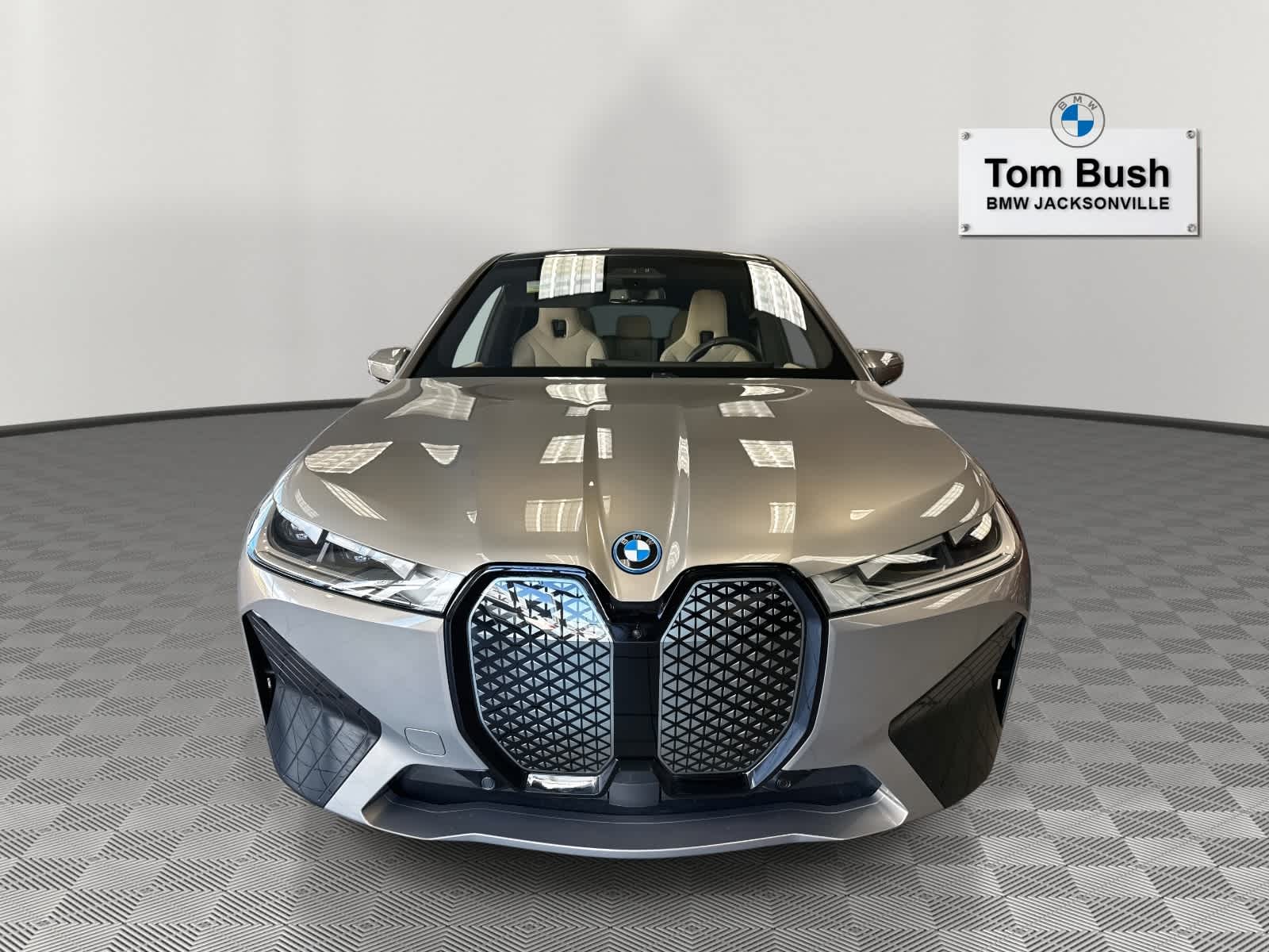 2025 BMW iX xDrive50