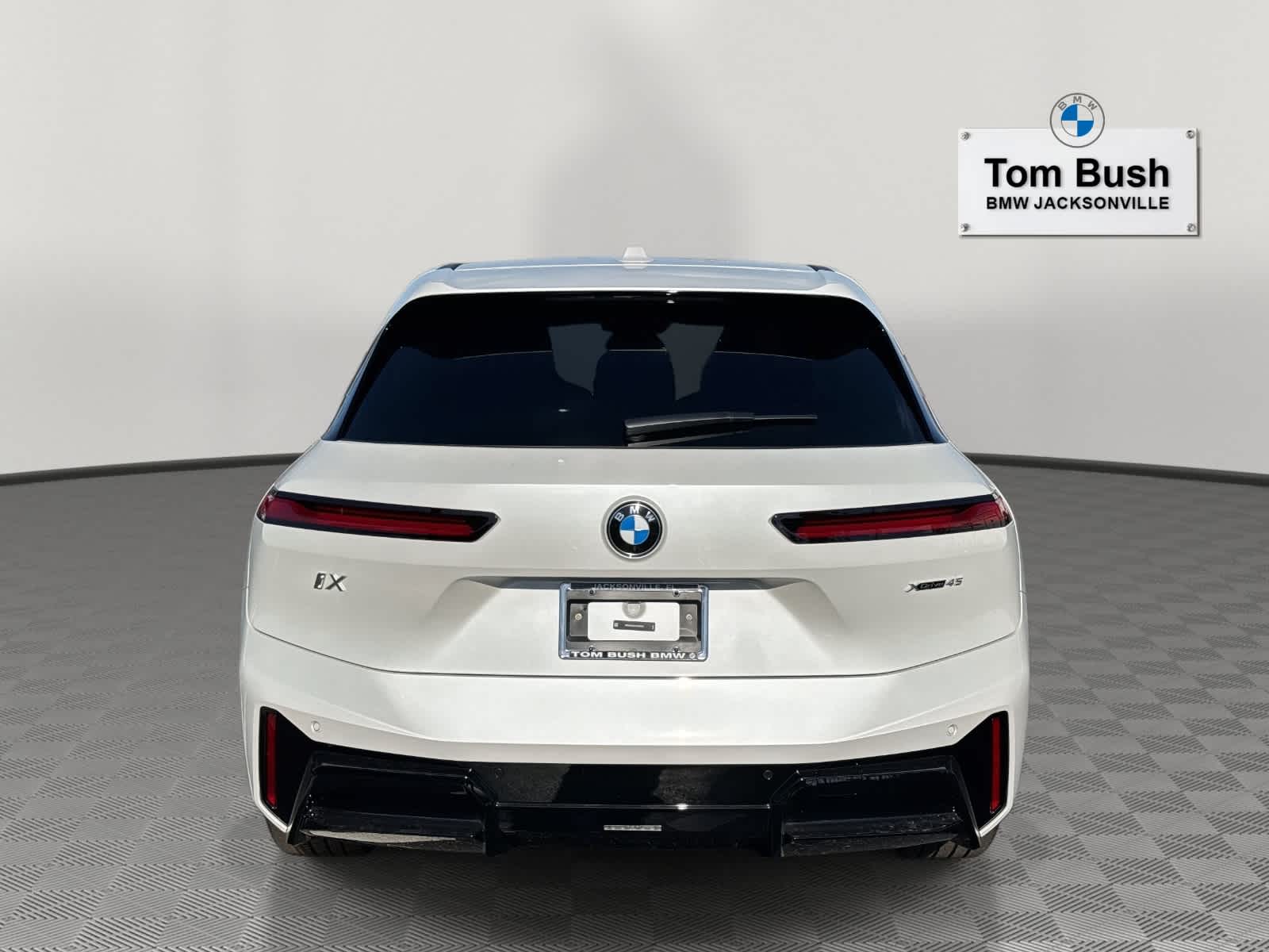 2026 BMW iX xDrive45