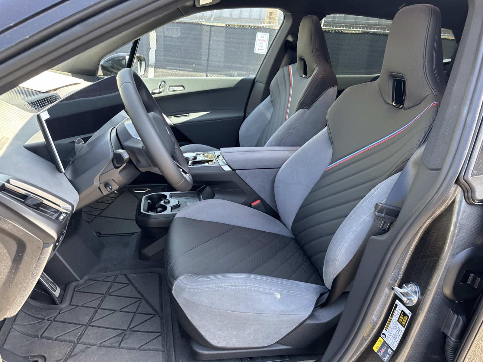 2026 BMW iX xDrive45 xDrive45