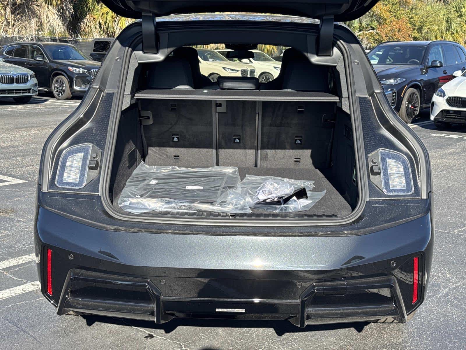 2026 BMW iX xDrive60