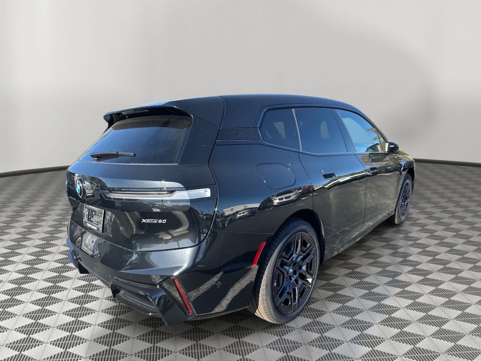 2026 BMW iX xDrive60