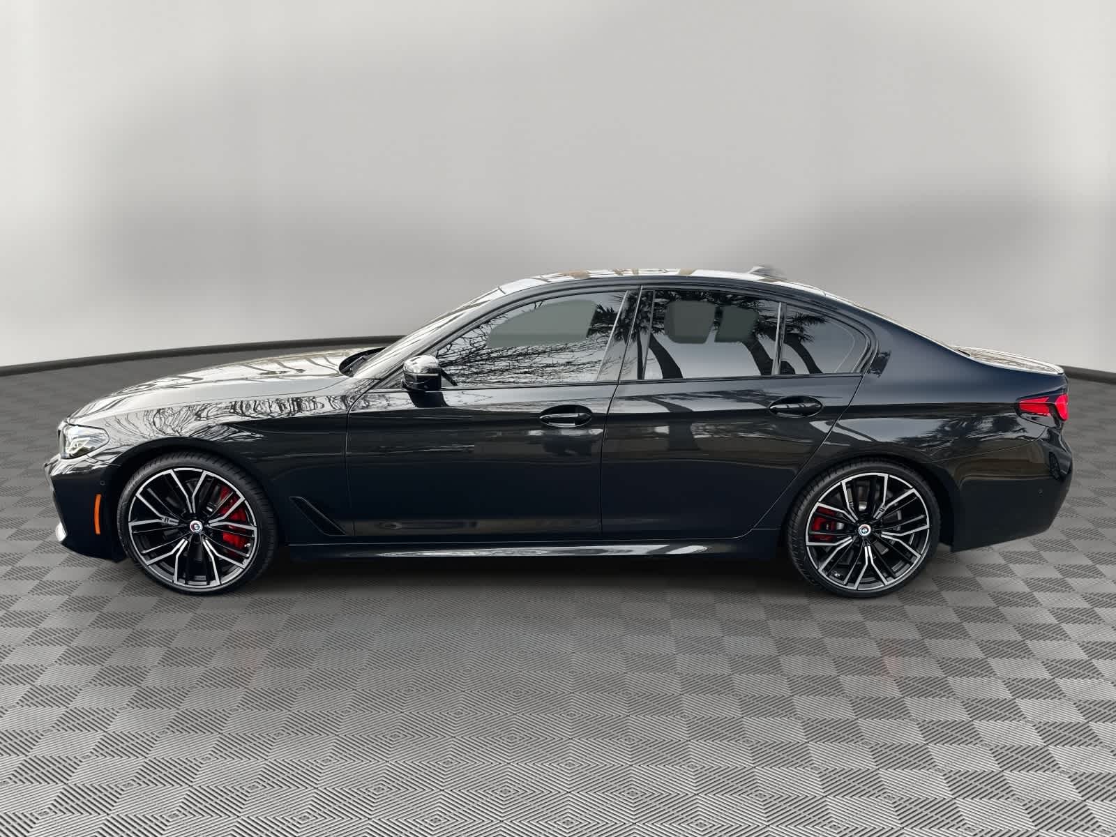 2023 BMW M550i xDrive M550i xDrive