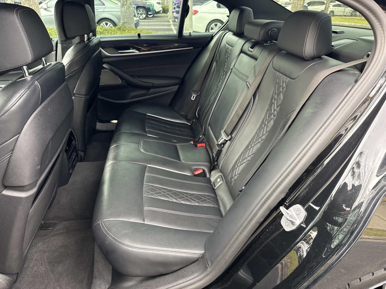 2023 BMW M550i xDrive M550i xDrive