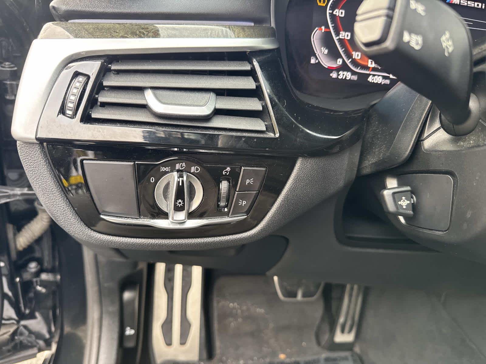 2023 BMW M550i xDrive M550i xDrive