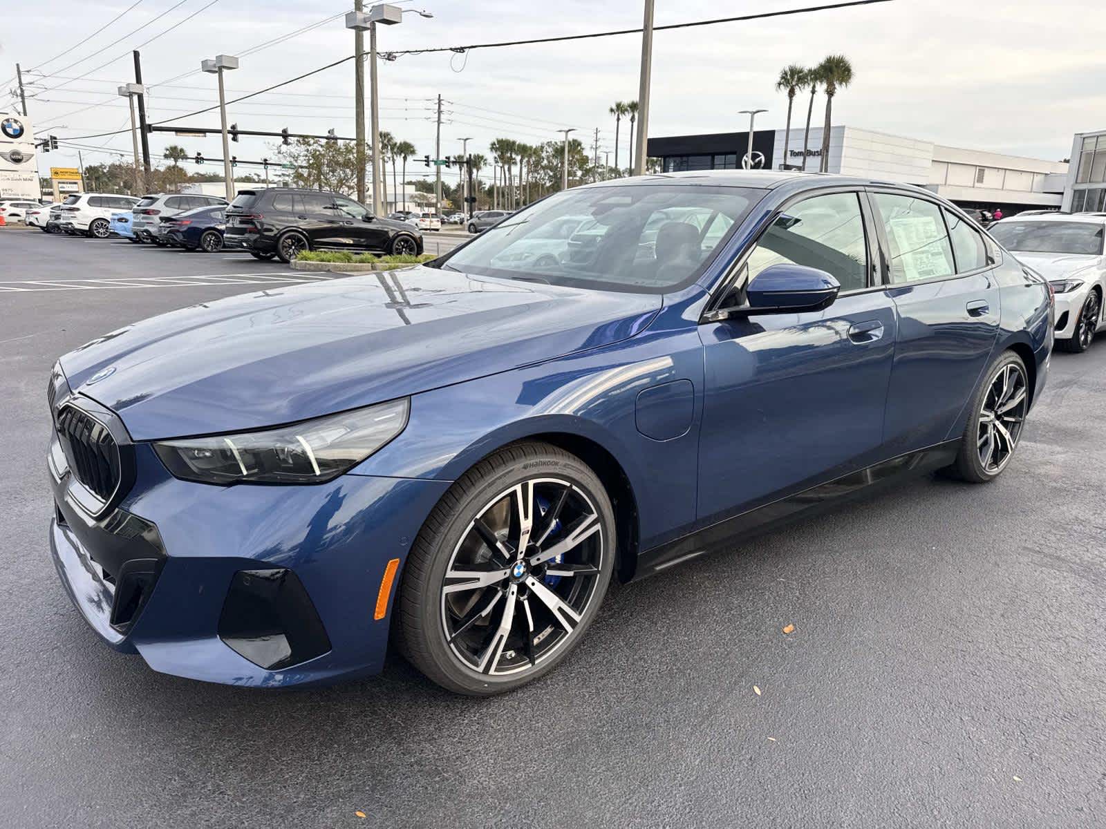 2026 BMW 5 Series 550e xDrive