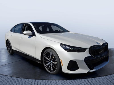 2027 BMW 550e xDrive 550e xDrive