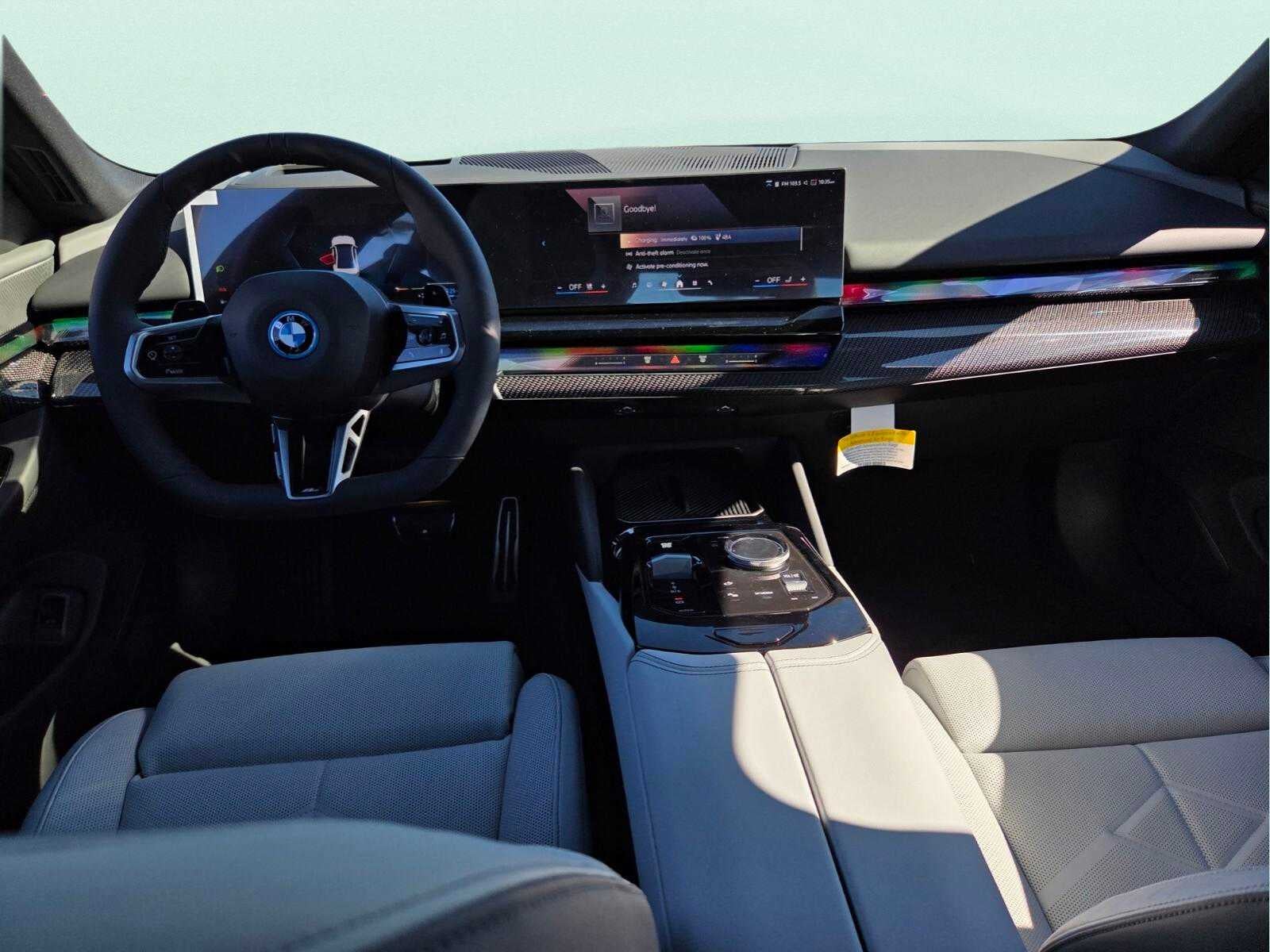 2027 BMW 550e xDrive 550e xDrive