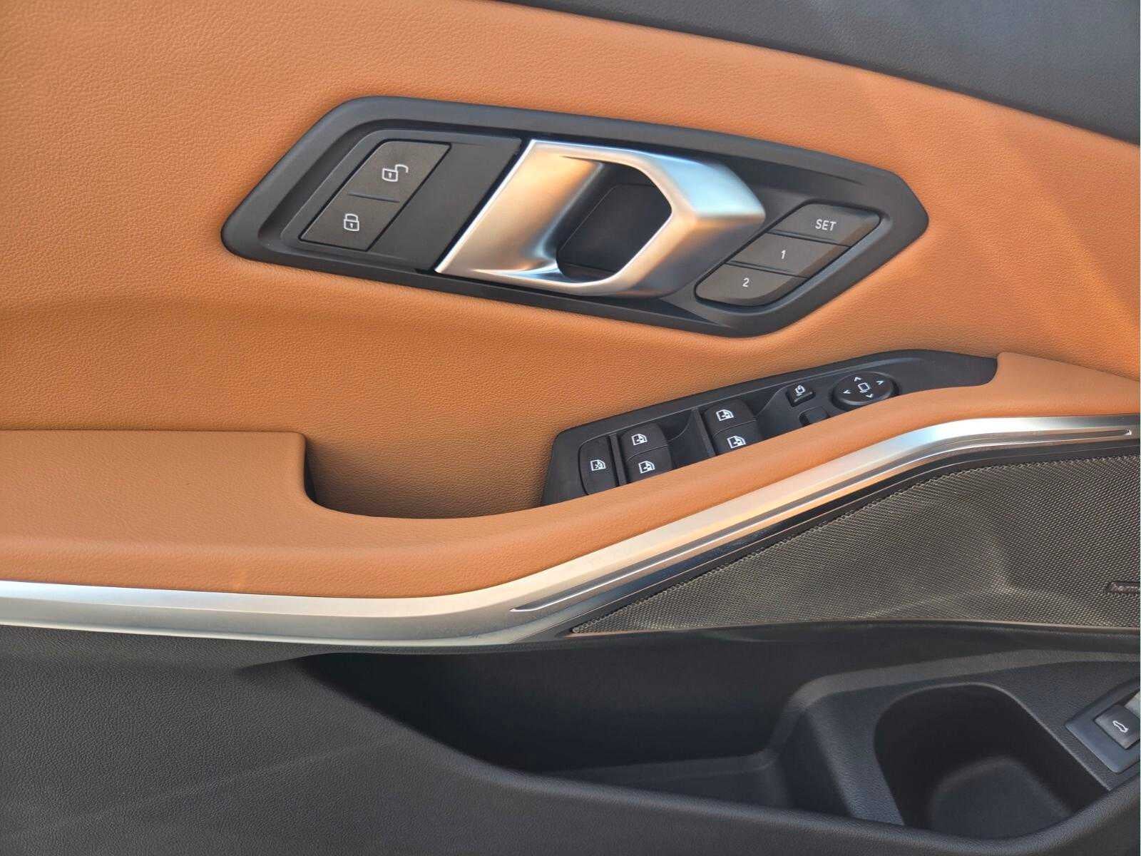 2026 BMW 330i 330i
