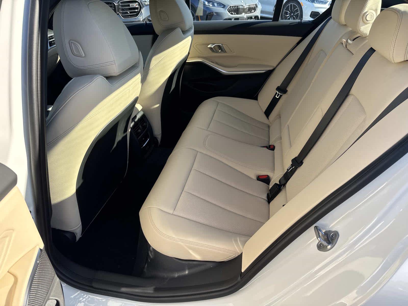 2026 BMW 3 Series 330i