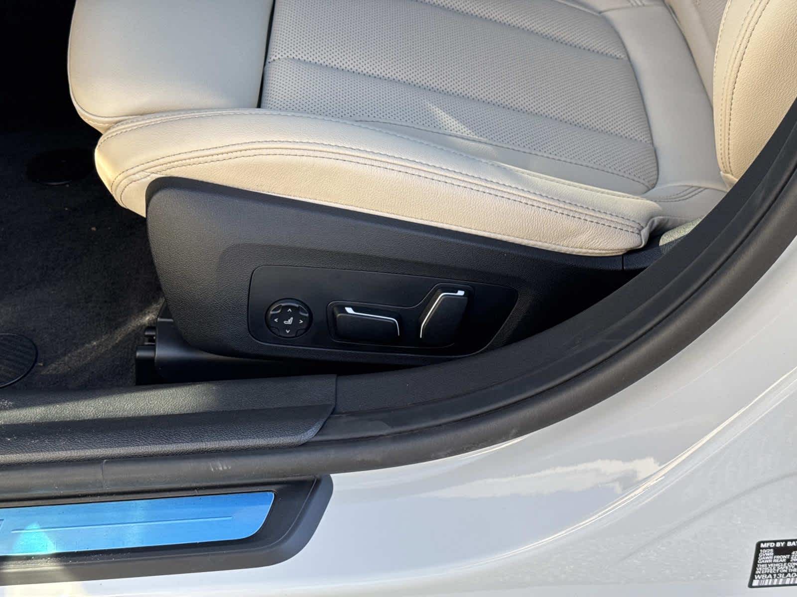 2026 BMW 3 Series 330i