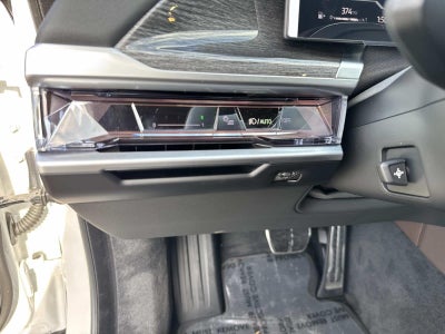 2026 BMW 7 Series 740i