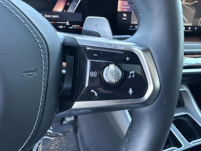 2023 BMW 7 Series 740i