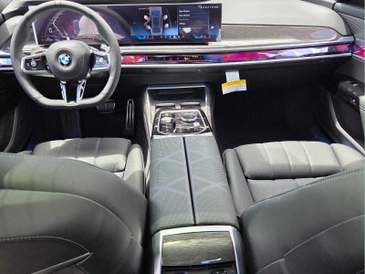 2026 BMW 740i 740i