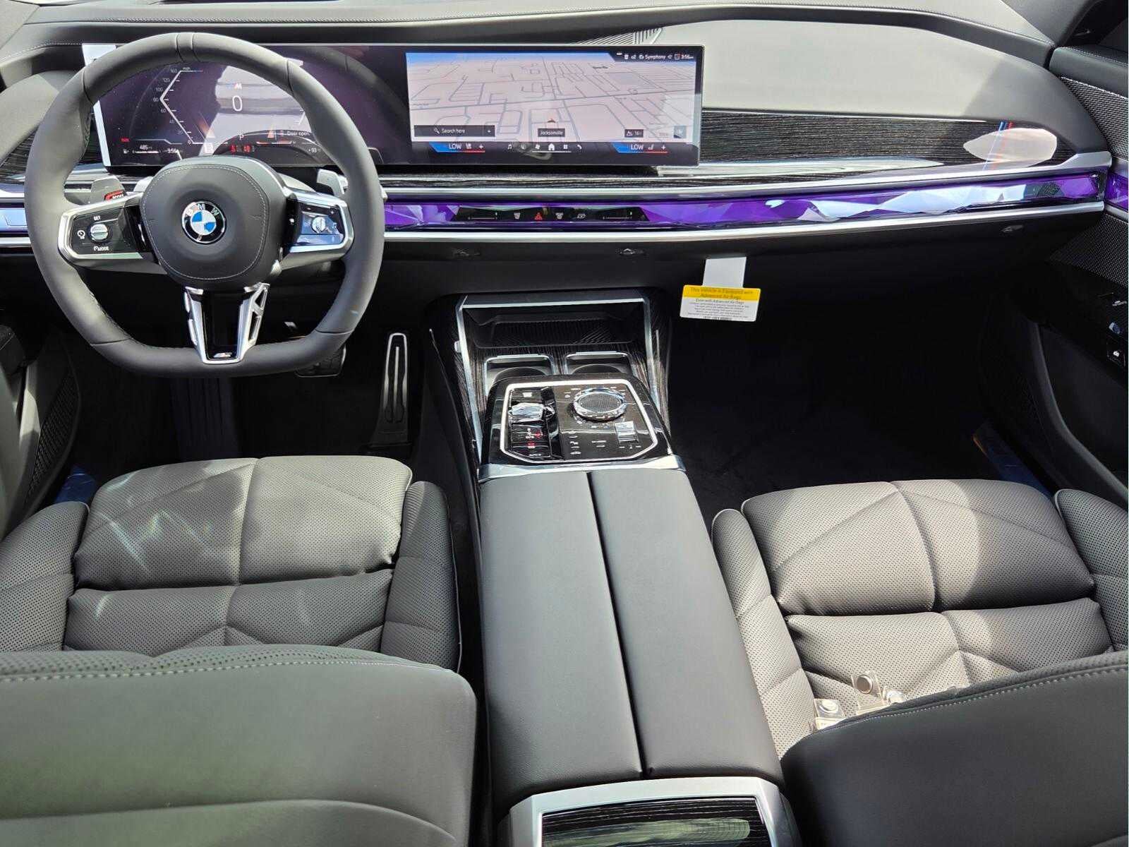 2026 BMW 740i 740i