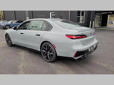 2025 BMW 7 Series 760i xDrive