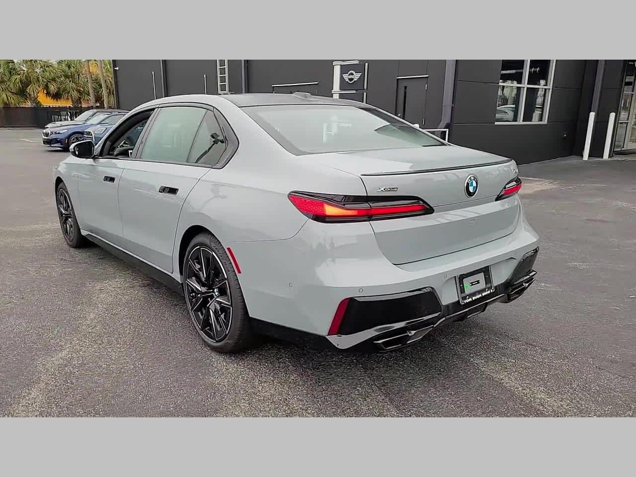 2025 BMW 7 Series 760i xDrive